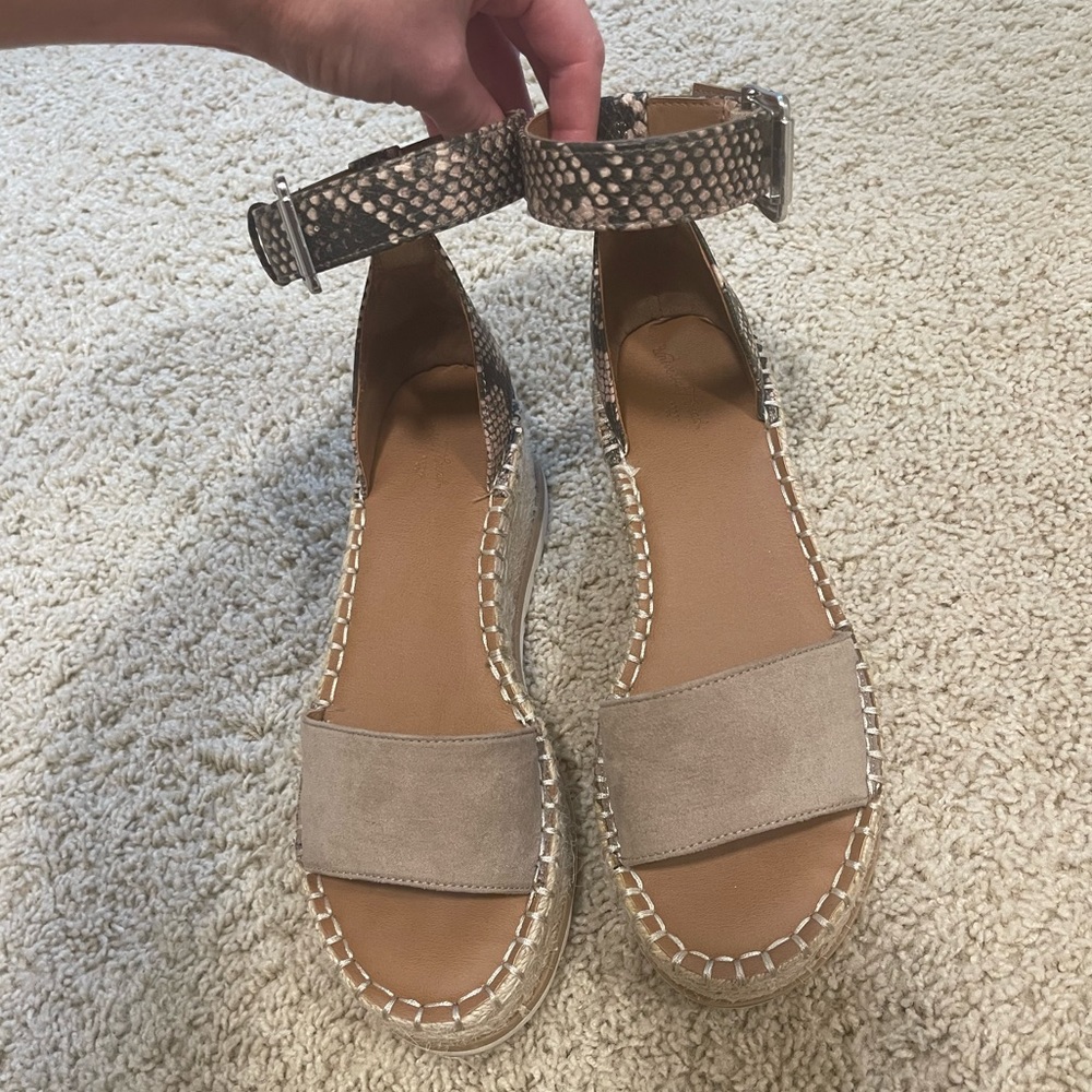 Tan & snake skin print espadrilles size 6.5 - Picture 2 of 5